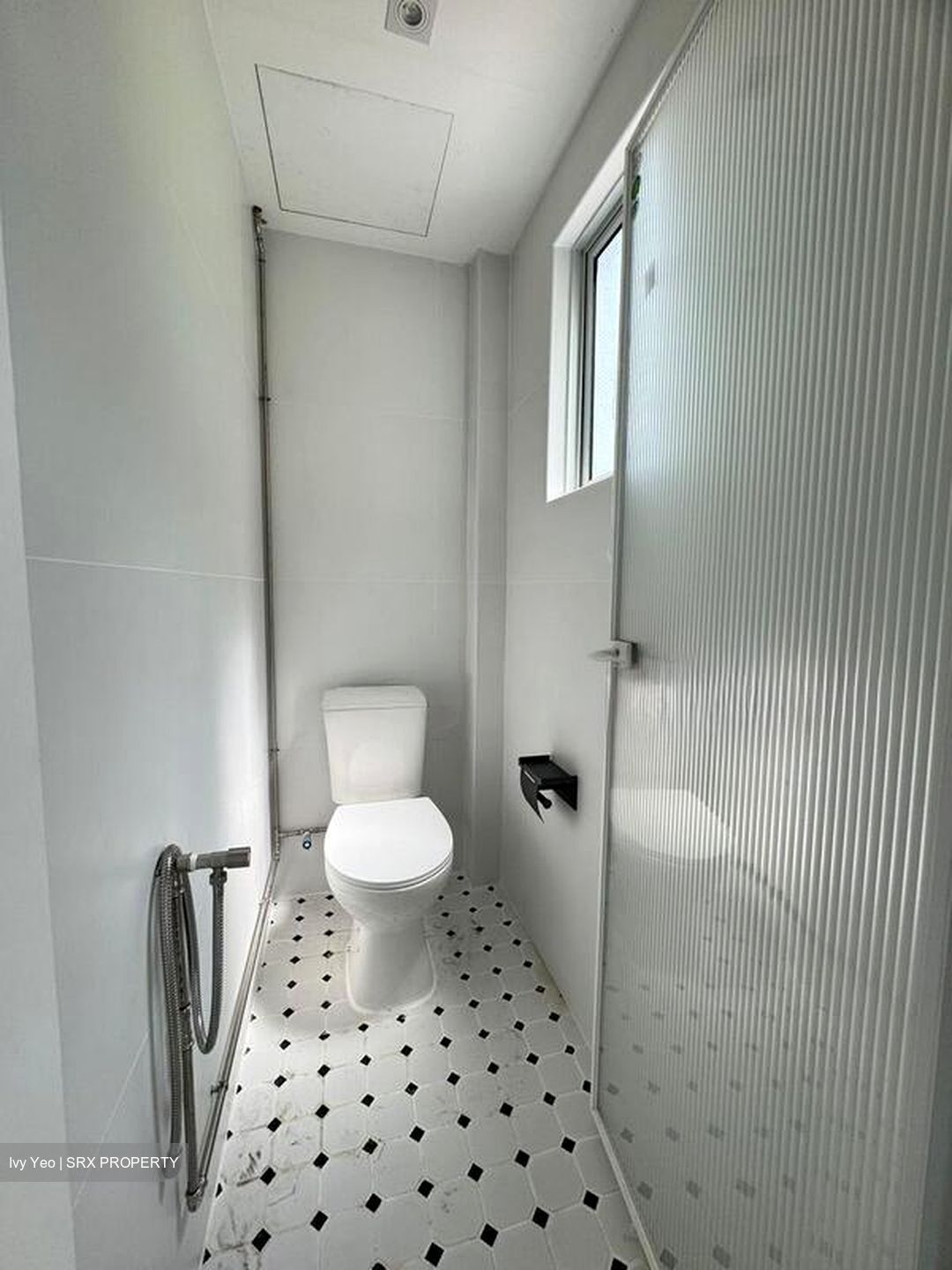 Flanders Square (D8), Shop House #621555501